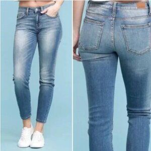 Judy Blue Women's Skinny Jeans - Light Blue